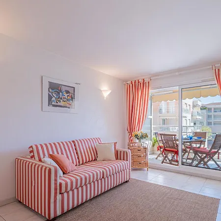 Lovely Seaside Juan - Marina - Pool - Garage Appartement Golfe-Juan